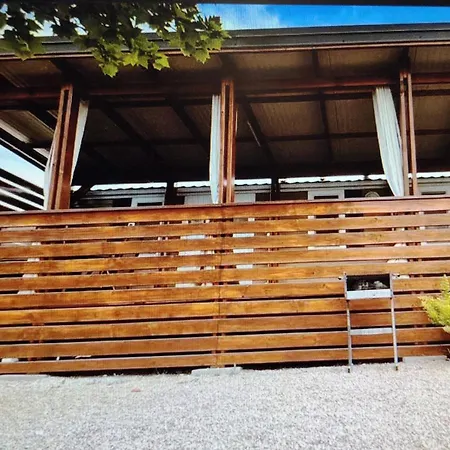 Apartment Ivona's Mobile House No 26 *