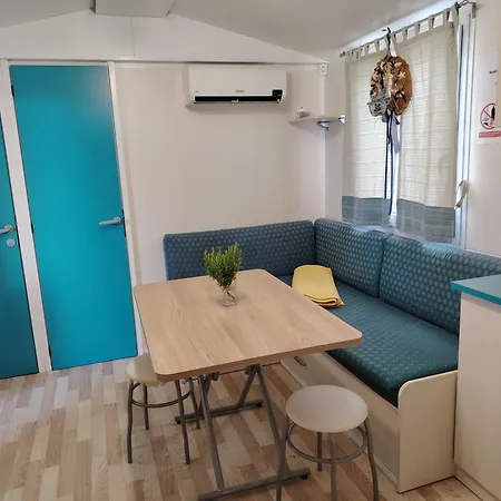 Ivona's Mobile House No 26 Turanj